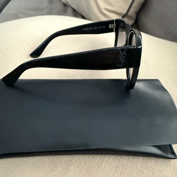 SAINT LAURENT sunglasses ⭐️⭐️⭐️🔥🔥🔥⭐️⭐️⭐️ - Picture 12 of 14